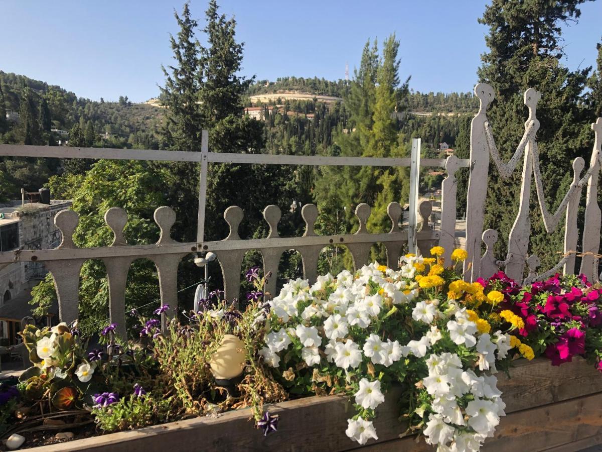 مبيت وإفطار القدس Sweet 'En Kerem View المظهر الخارجي الصورة