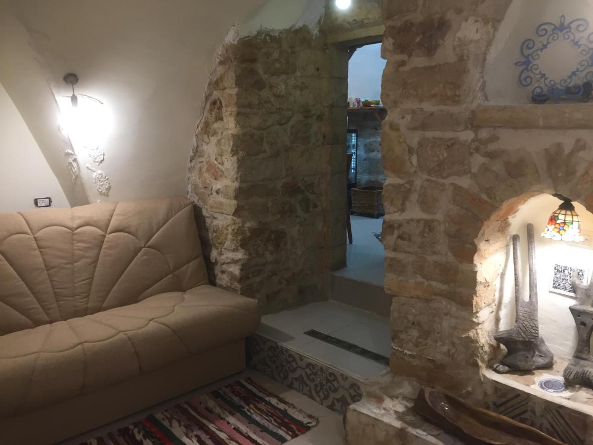 مبيت وإفطار القدس Sweet 'En Kerem View المظهر الخارجي الصورة